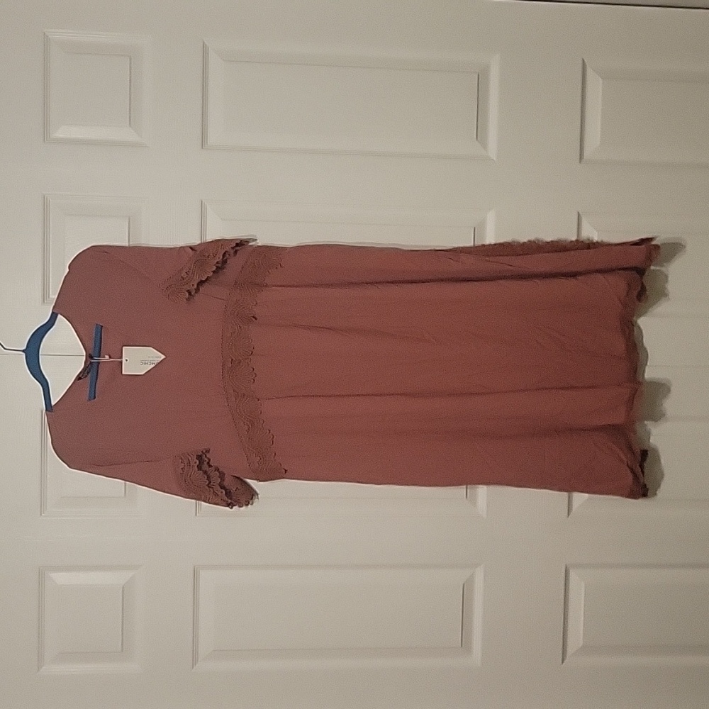 NWT BlOOMCHIC Midi dress Size 18-20